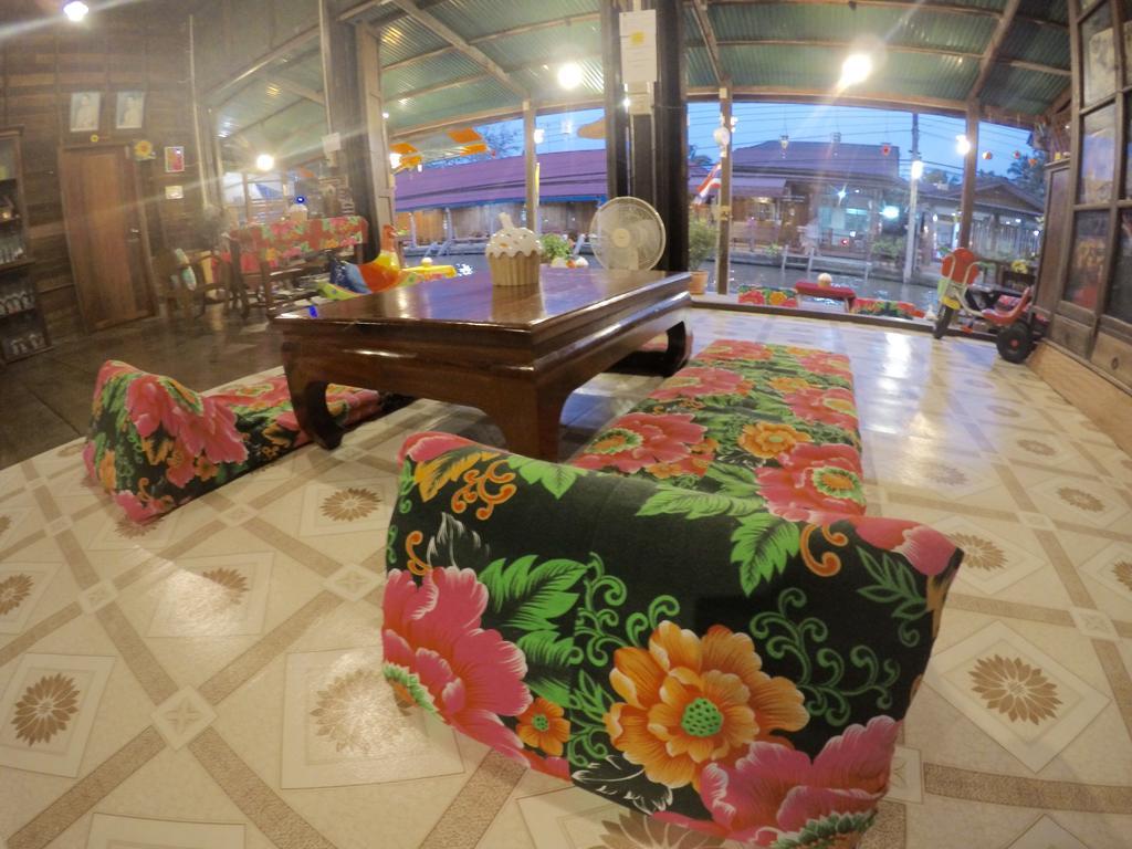 Baanklong Amphawa Homestay Екстериор снимка